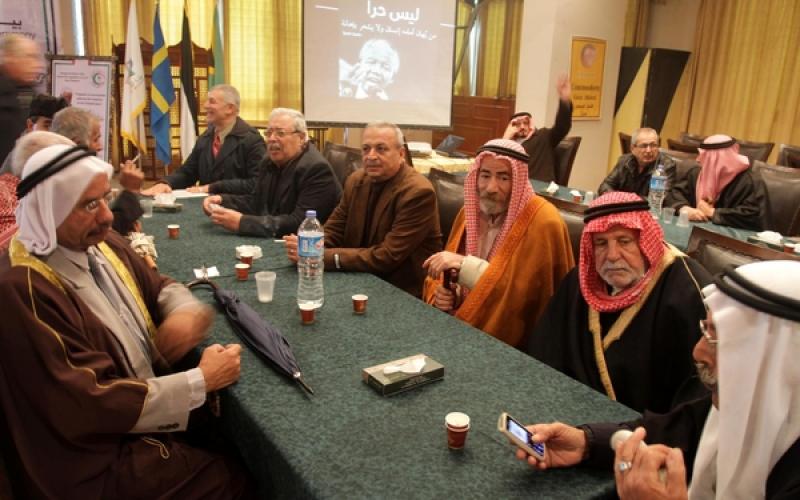 صور: بيت عزاء للراحل "مانديلا" في غزة