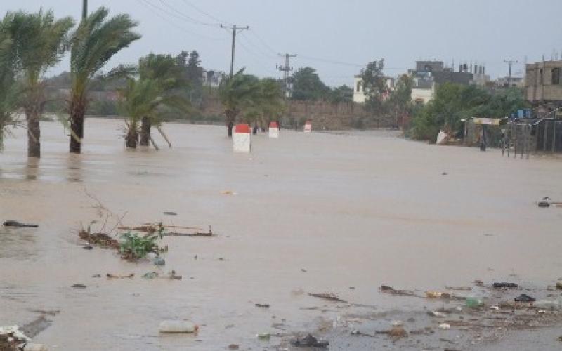 بالصور: فيضان وادي غزة حكاية ألم تتجدد