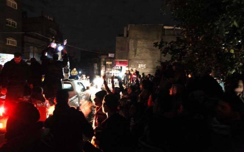صور: هنية وحماد يتفقدان المتضررين بالشمال