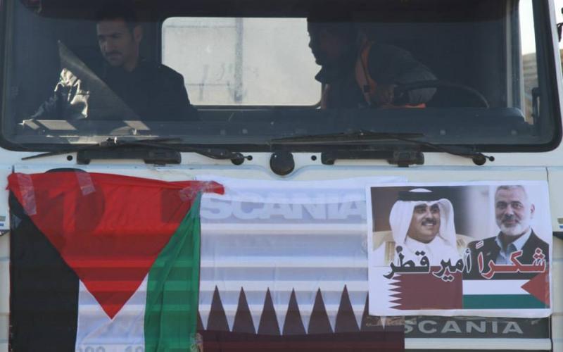 صور: وقفة شكر لأمير قطر مع دخول الوقود