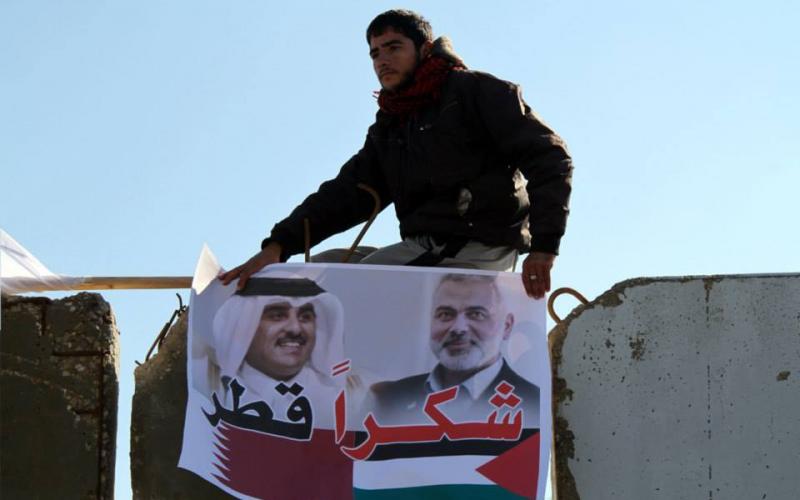 صور: وقفة شكر لأمير قطر مع دخول الوقود