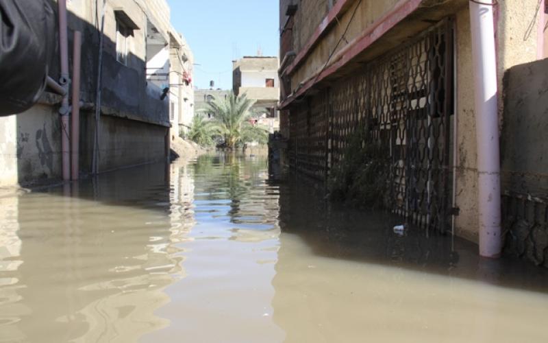 بالصور: "جمّيزة السبيل" معاناة منذ 40 عاماً