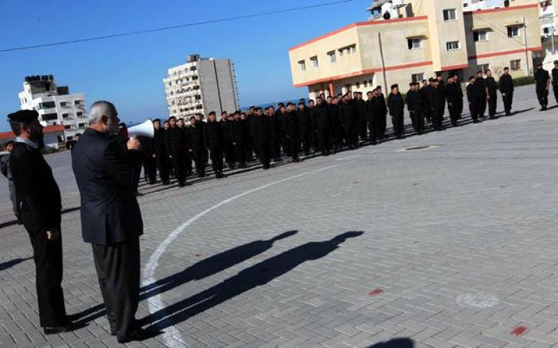 صور: هنية يقوم بزيارة مفاجئة لكلية التدريب