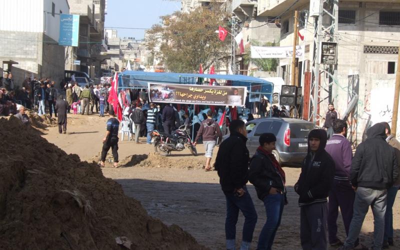 بالصور: خيمة تضامنية لمتضرري المنخفض