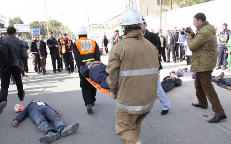 بالصور: مناورة للدفاع المدني بخانيونس
