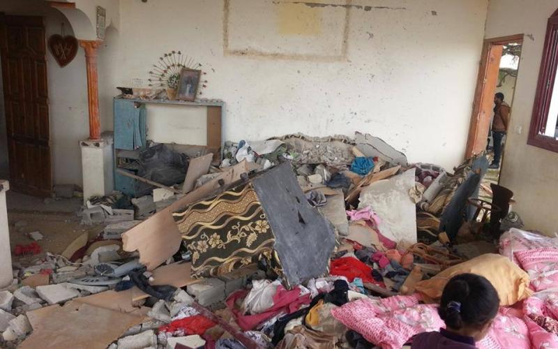 صور: أضرار في منزل "سبيخة" بعد قصفه