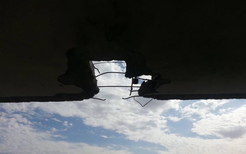 صور: أضرار في منزل "سبيخة" بعد قصفه
