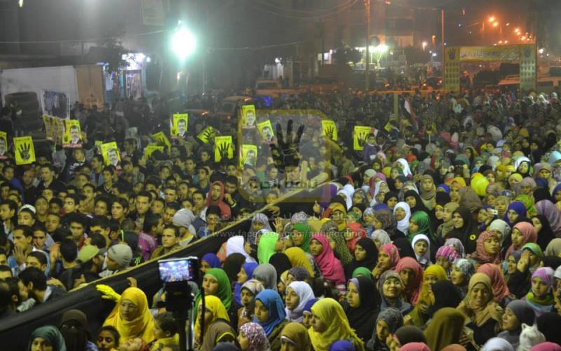 صور: مهرجان حاشد بالجيزة رفضاً للانقلاب