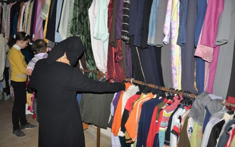 بالصور: "الجسد الواحد" فرحةُ وبسمةُ للفقراء