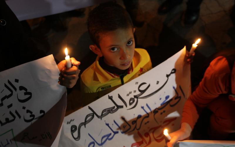صور: وقفة من غزة مع منكوبي مخيم اليرموك
