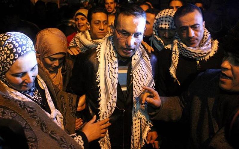 بالصور: نابلس تحتضن بطل "عملية الساقوف"