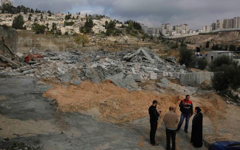 صور: الاحتلال يهدم منزلاً قيد الإنشاء بالقدس