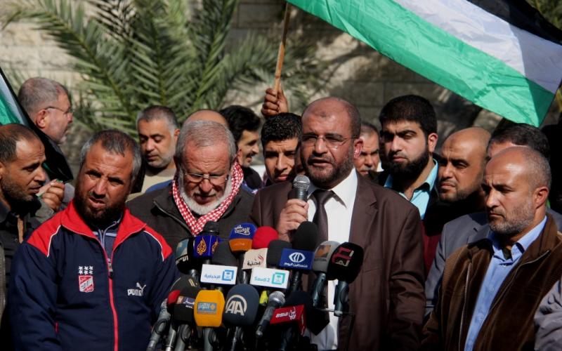 صور: عمال النظافة في بلدية غزة يطالبون بحقوقهم