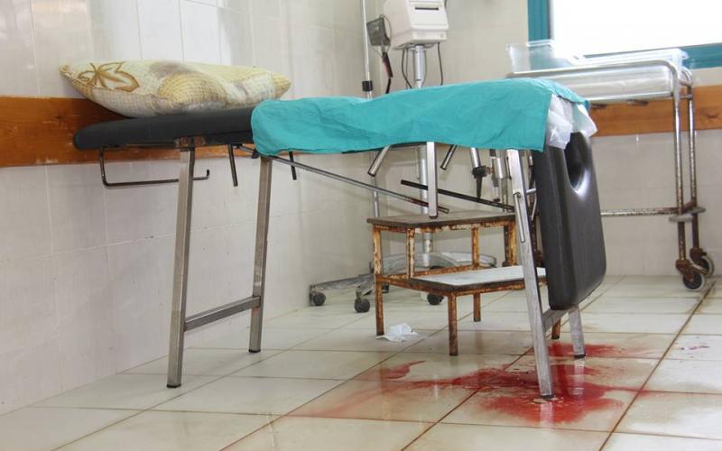 صور: كارثة في مستشفيات غزة بعد توقف عمل شركات النظافة