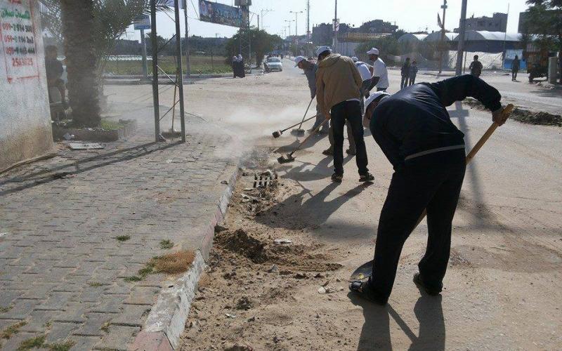 صور: يوم تطوعي بمشاركة الفصائل بالمغازي