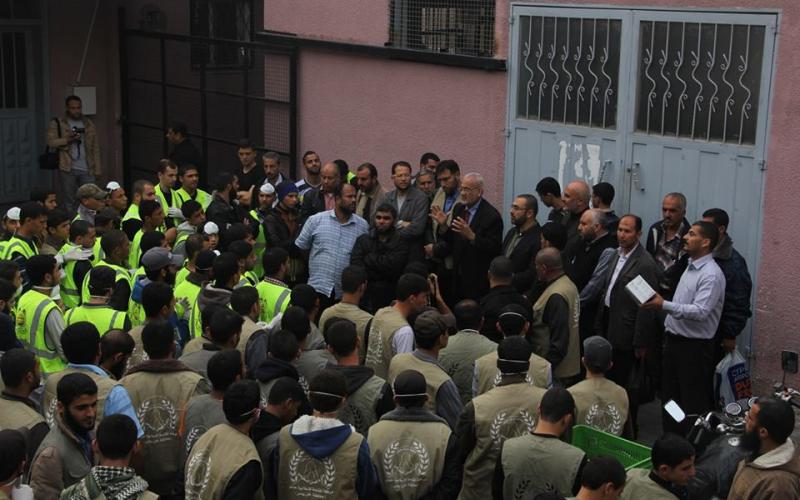 صور: حماس تطلق حملة لتنظيف "ناصر" و"الأوروبي"‎