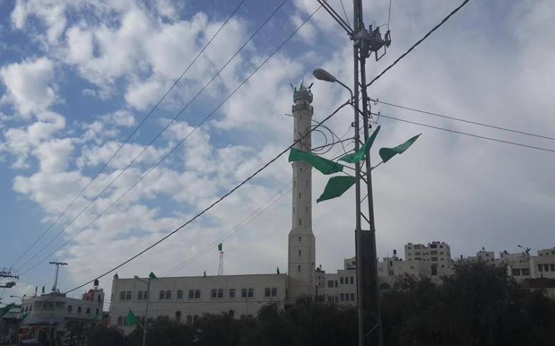 صور: الخليل تتجهز لاستقبال إنطلاقة حماس