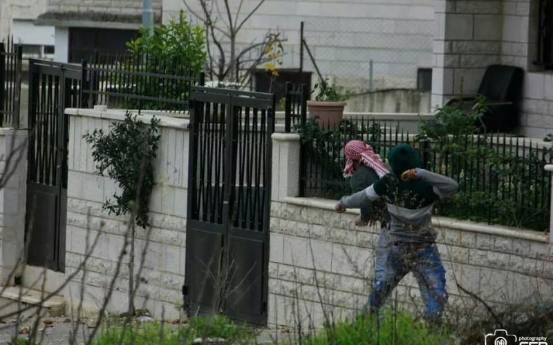 صور: إصابات في مواجهات قرب "عوفر"