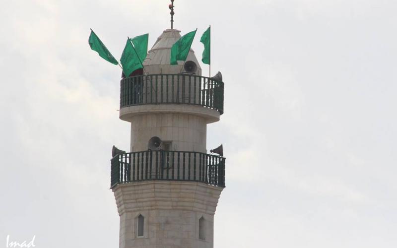 صور: مواجهات بالخليل عقب مصادرة منصة انطلاقة حماس