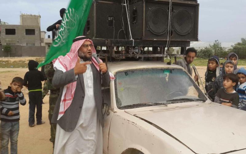 صور: عرض لحماس بالزوايدة وسط القطاع