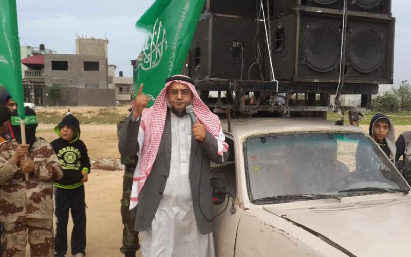 صور: عرض لحماس بالزوايدة وسط القطاع