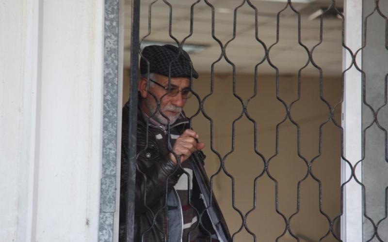 صور: معاناة المسافرين على "معبر رفح"