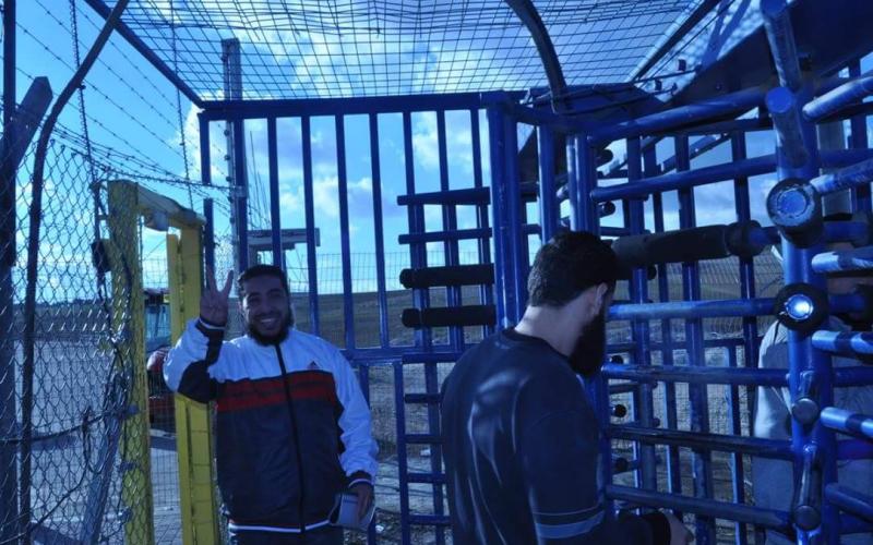 صور: الاحتلال يفرج عن الأسير النجار