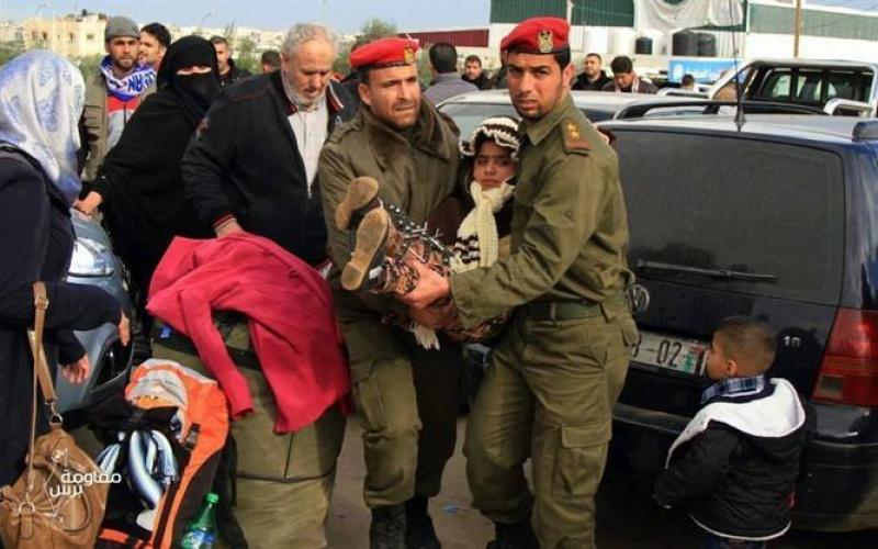 صور: الشرطة العسكرية تنظم السفر بالمعبر
