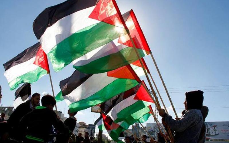 صور: وقفة القوى الوطنية برفح رفضا لأداء الحكومة