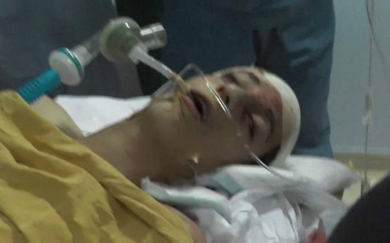 صور: المصابان "عوض" من داخل المشفى الأهلي