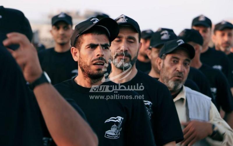 بالصور: مسنون يشاركون في "طلائع التحرير"