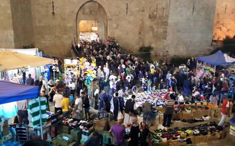 بالصور: الآلاف يحيّون ليلة القدر بالأقصى