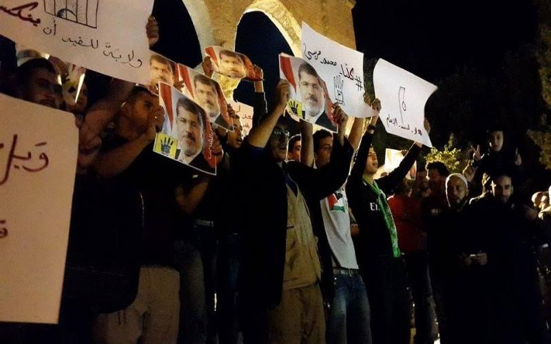 بالصور: مسيرة في الأقصى تضامنًا مع "مرسي"
