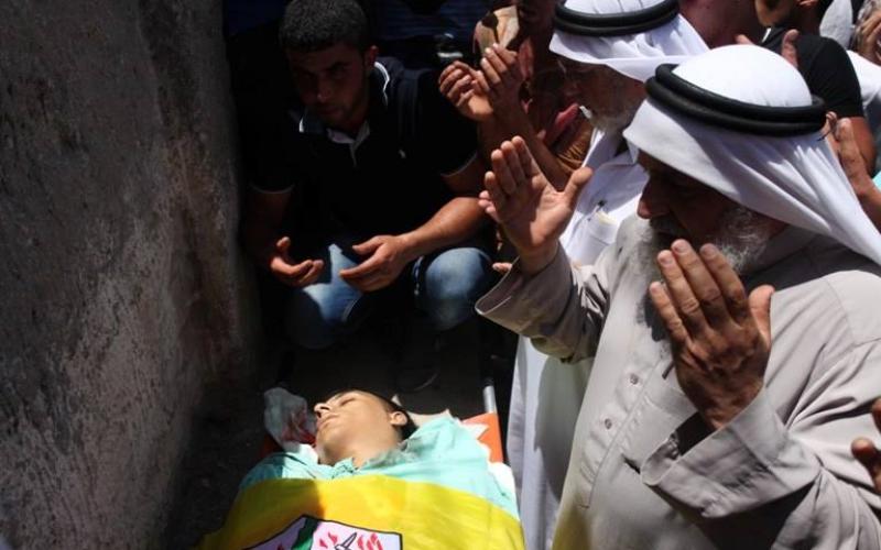 بالصور: جماهير غفيرة تشيع جثمان الشهيد "علاونة" بجنين