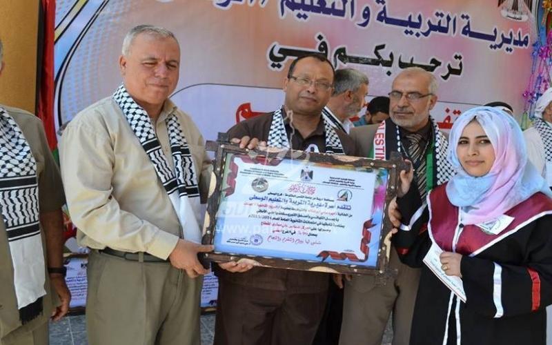 بالصور: ثابت: تعليم غزة تمكن من إدارة العام الدراسي رغم الصعاب