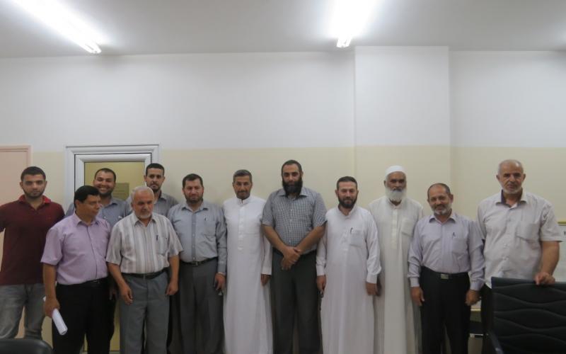 بالصور: حماس تزور المؤسسات المدنية في الزوايدة