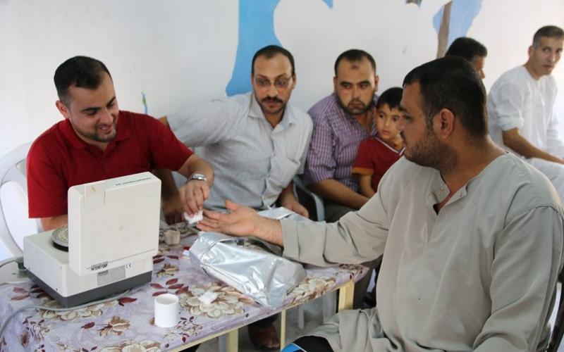 بالصور:خانيونس تتضامن مع  مخيم "عين الحلوة"