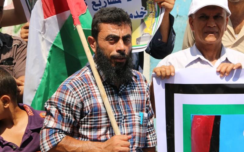 بالصور: مسيرة بغزة احتجاجاً  على قرارات "الأونروا"