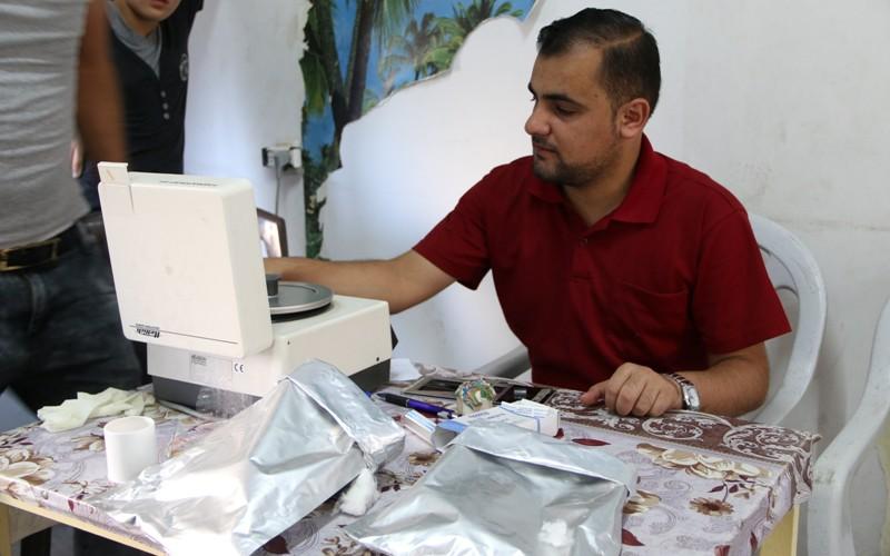 بالصور:خانيونس تتضامن مع  مخيم "عين الحلوة"