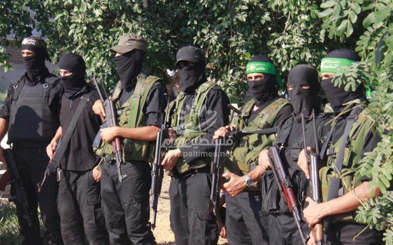 بالصور: جماهير رفح تشيّع شهداء عائلة أبو نقيرة