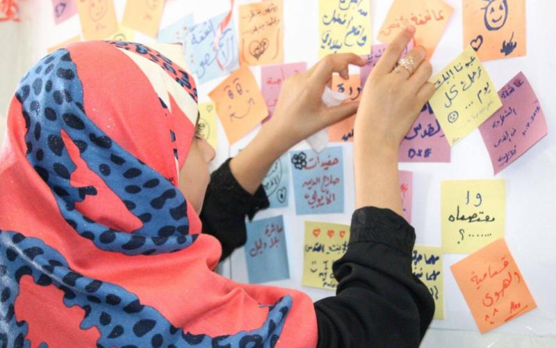 بالصور: الحركة النسائية تفتتح مخيم جيش القدس بالوسطى‎