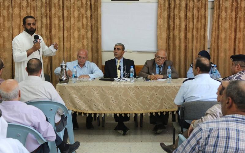 بالصور: توزيع حقائب إسعافات على أعضاء لجنة المخاطر