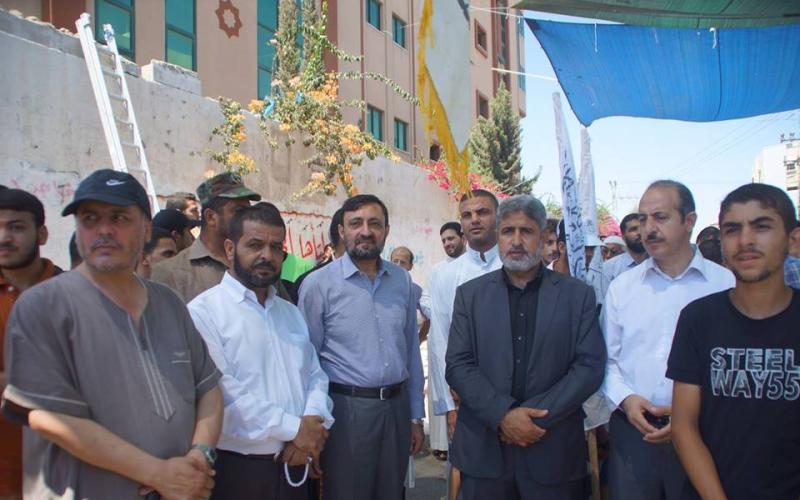 بالصور: مسيرات حاشدة ضمت الآلاف تجوب قطاع غزة