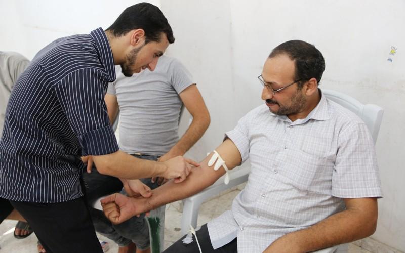 بالصور:خانيونس تتضامن مع  مخيم "عين الحلوة"