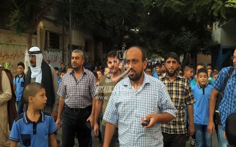 بالصور: وقفة احتجاجية بالبريج ضد قرارات "الأونروا"