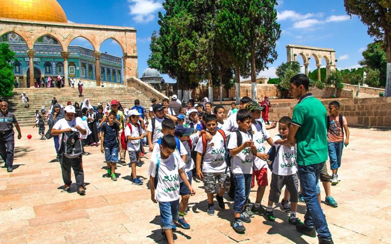 بالصور: جمعية الأقصى تختتم مخيمها الصيفي الأول