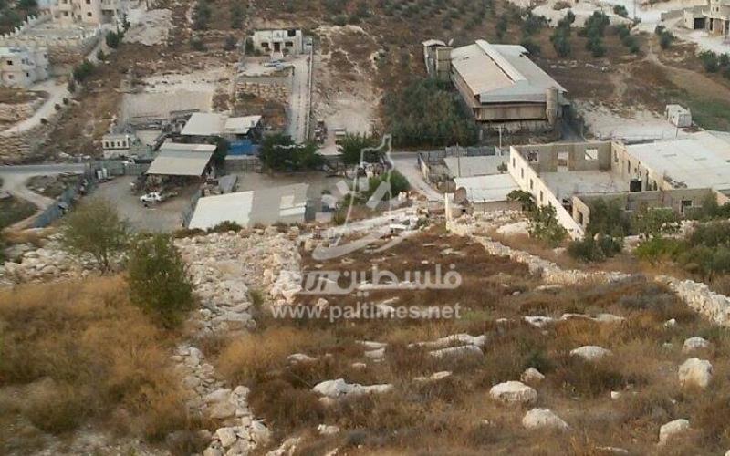 تجارة "الخردة" في الخليل بين تمسك أصحاب المهنة ورفض العامة