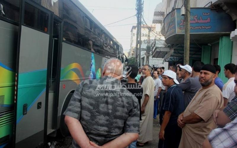 بالصور: الدفعة الأولى من حجاج غزة يغادرون عبر معبر رفح