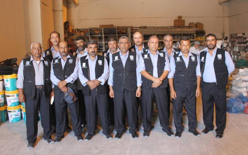 بالصور: بلدية غزة توفر 40 دراجة هوائية لمفتشي النظافة