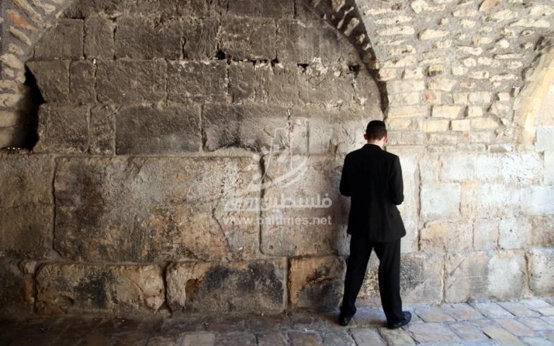 بالصور: مخطط لسرقة حوش "شهابي" قرب الأقصى